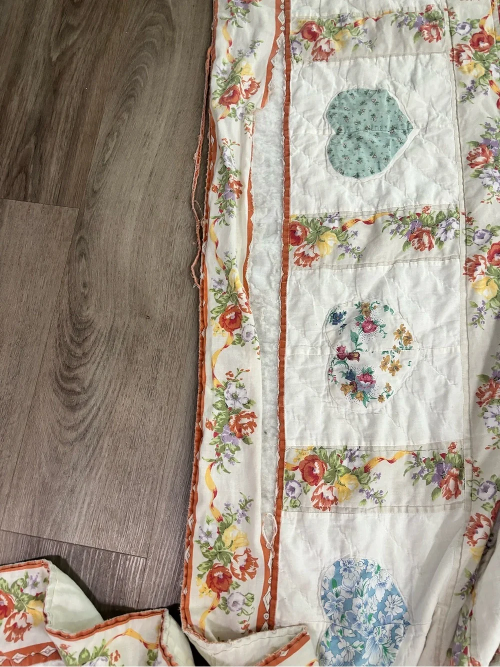 Vintage ALL HAND SEWN Multicolor Heart & Nine Patchwork Quilt Shabby 80” X 80”.